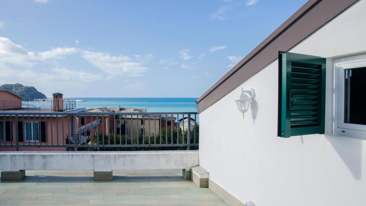 009 - Attico Sant'Anna Vista Mare 150M Dalla Spiaggia Con Terrazza Privata Daire Sestri Levante Dış mekan fotoğraf